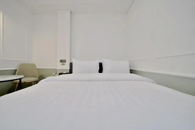 Gangnam Bom Motel *
